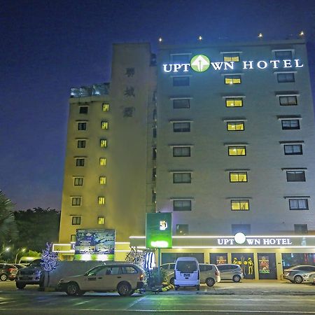 Uptown Hotel Yangón Exterior foto